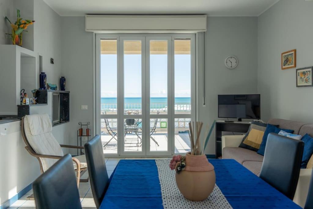 La CASA sul MARE Villa Agnone Bagni Exterior foto
